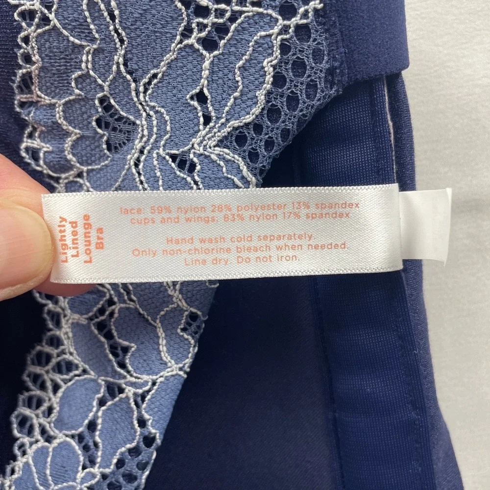 Cacique lightly lined